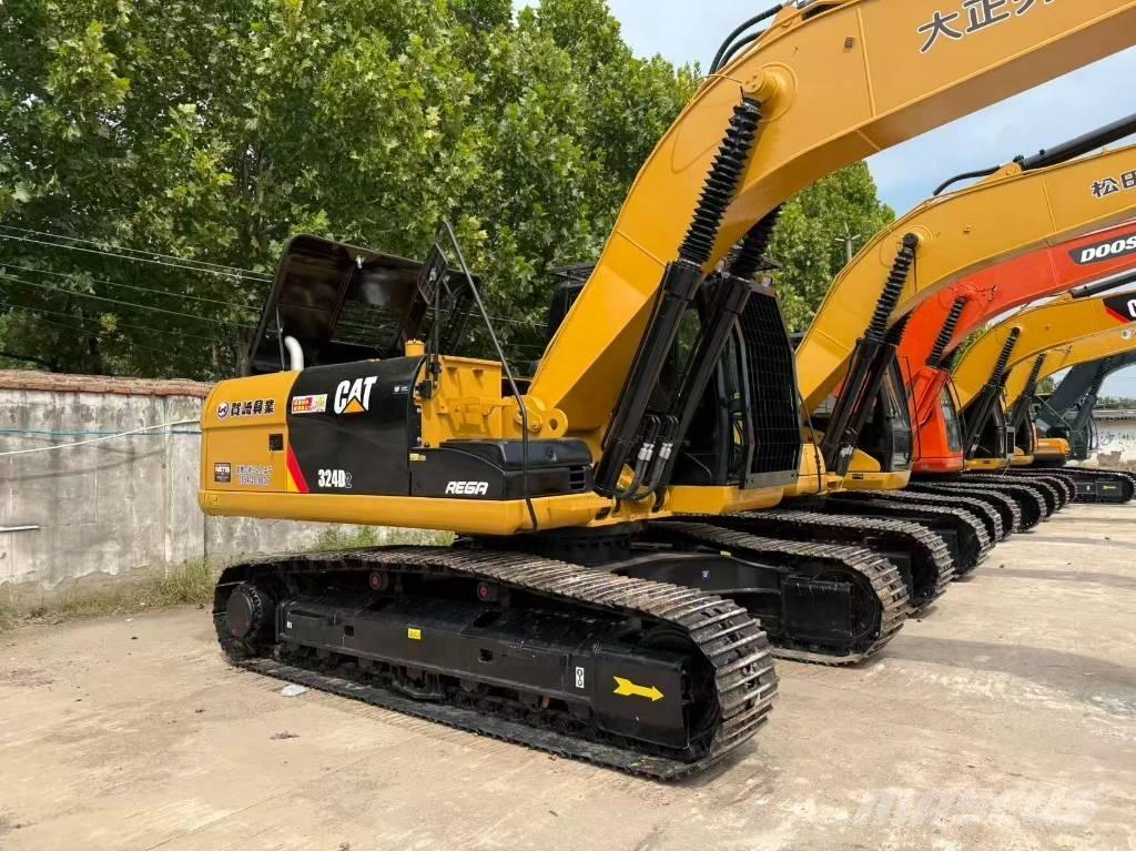 CAT 324 Bandgrävare