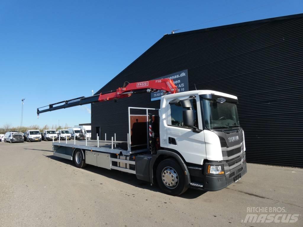 Scania P 220 Kranbilar