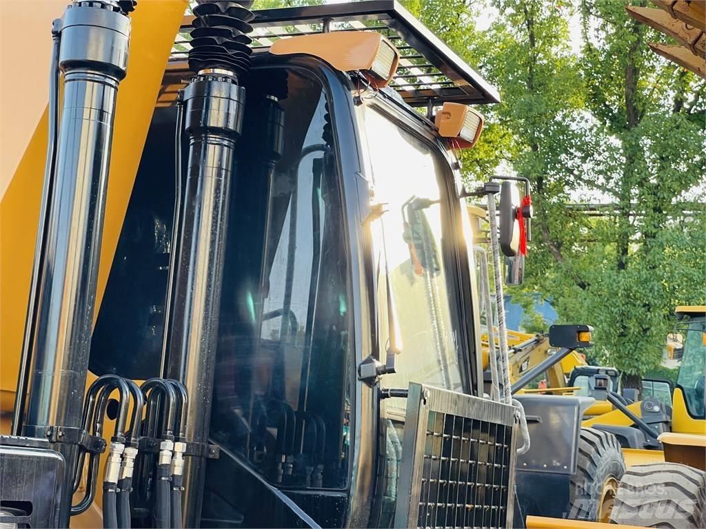 CAT 320d2l Bandgrävare