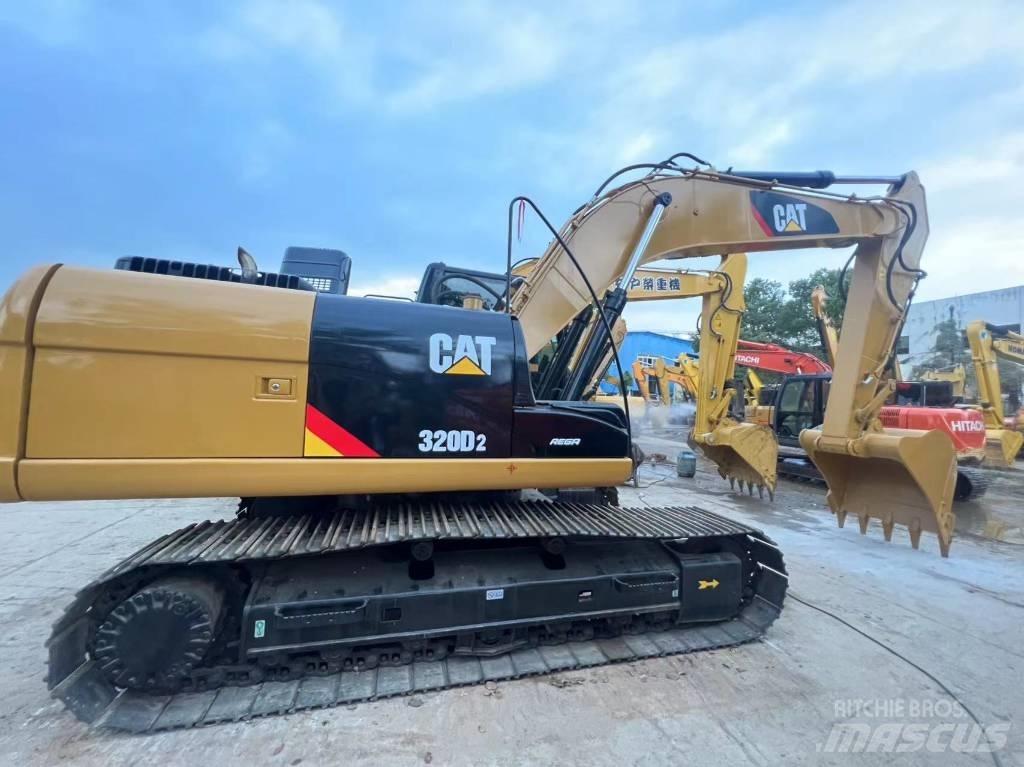 CAT 320 D Bandgrävare