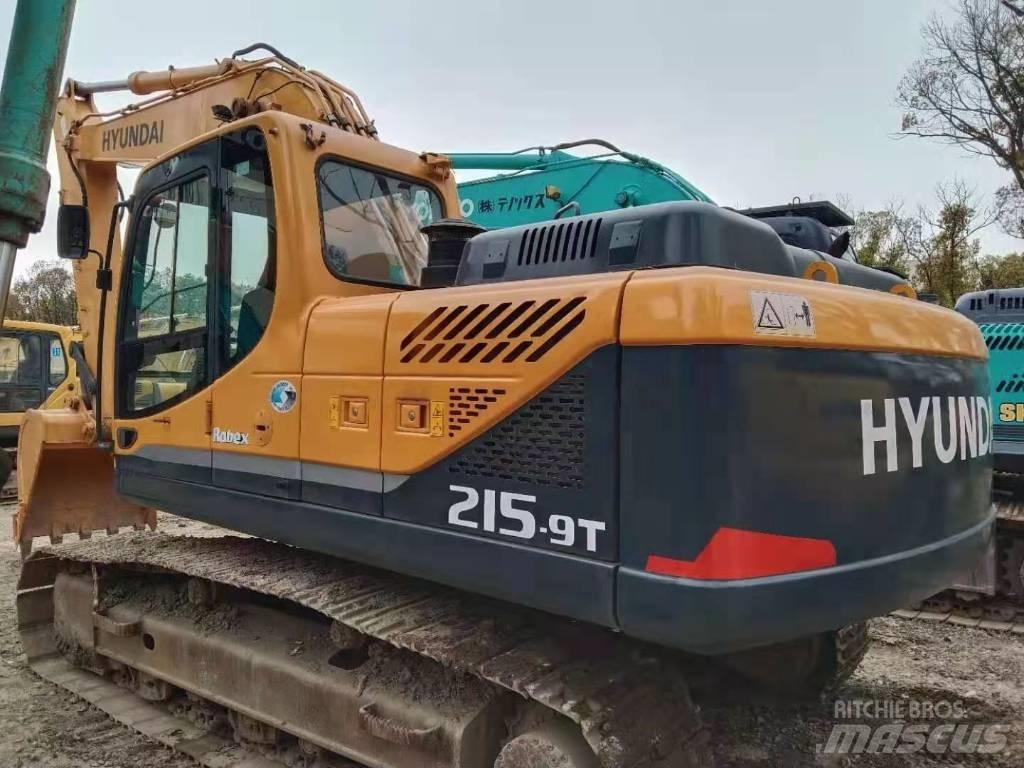 Hyundai R215-9T Hjulgrävare