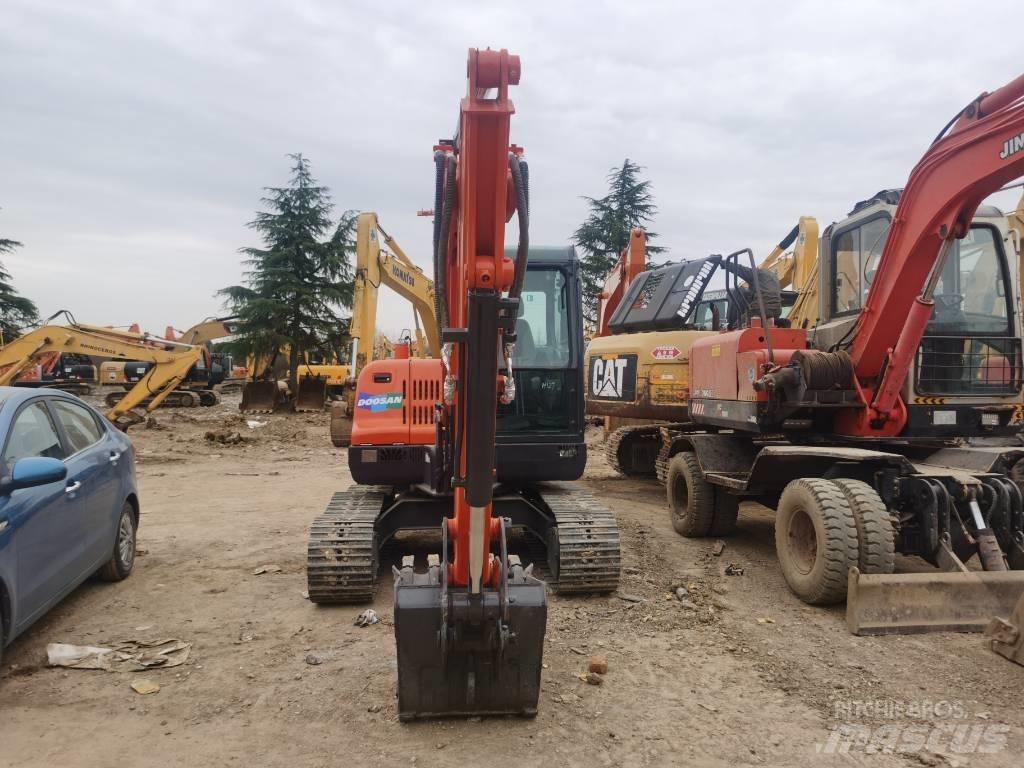 Doosan DX 60 Minigrävare < 7t