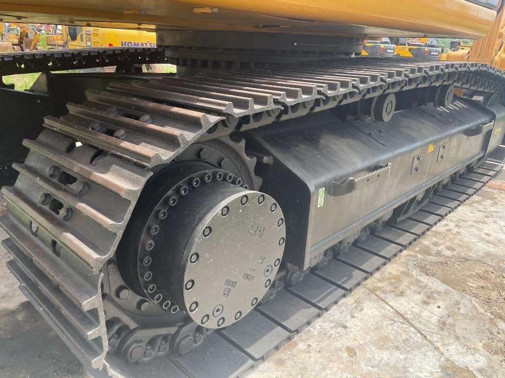 CAT 330D2 Bandgrävare