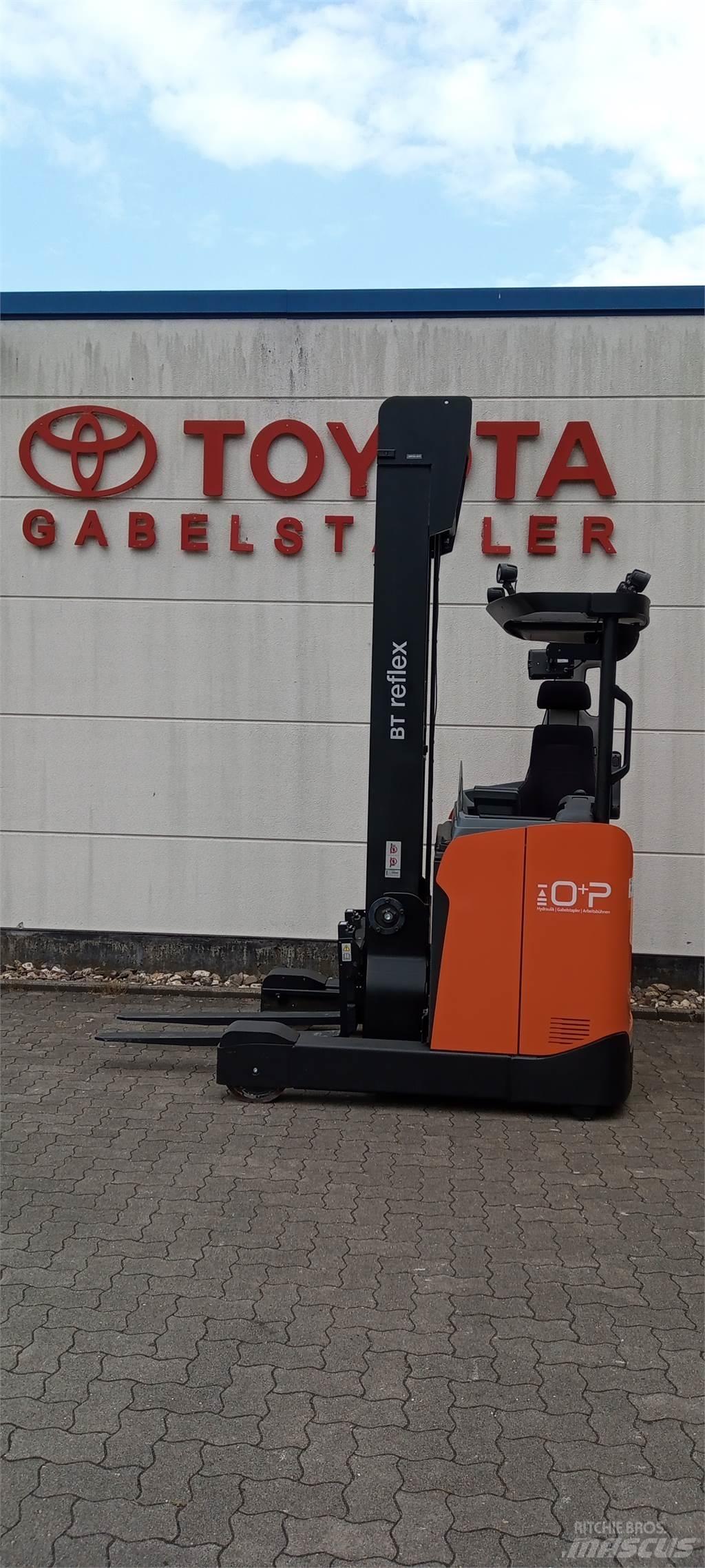Toyota RRE 160H Skjutstativtruck