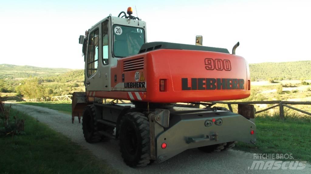 Liebherr A 900 C Hjulgrävare