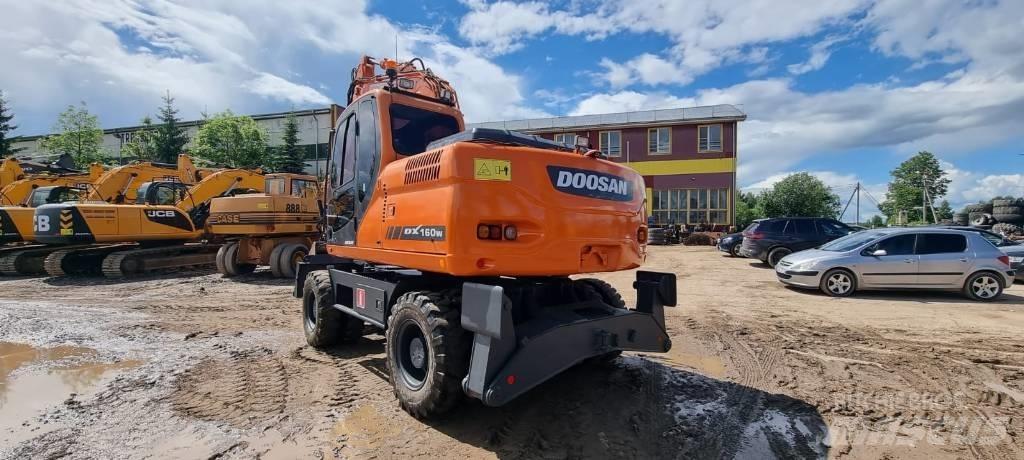 Doosan DX 160 W Hjulgrävare