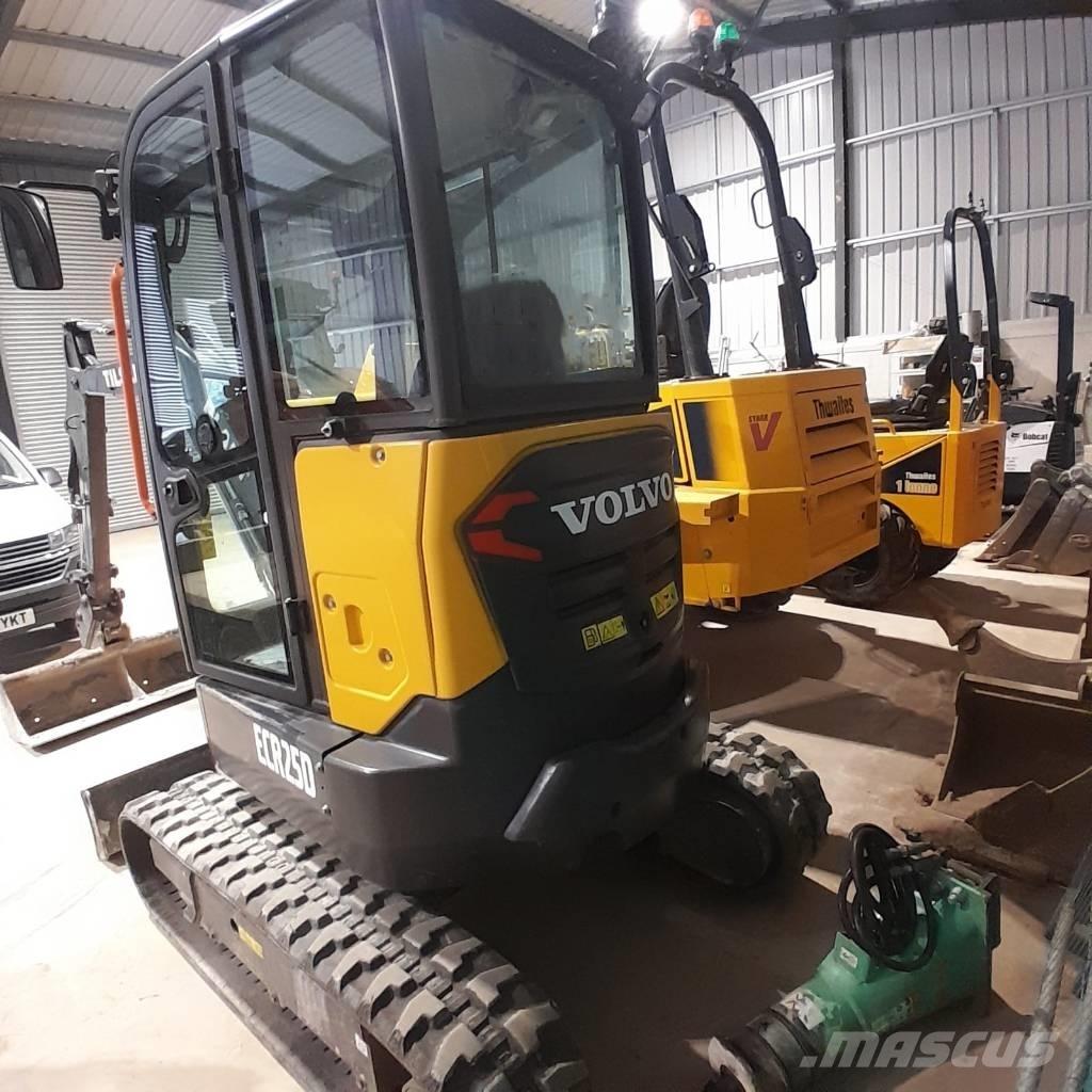 Volvo ECR 25 D Minigrävare < 7t