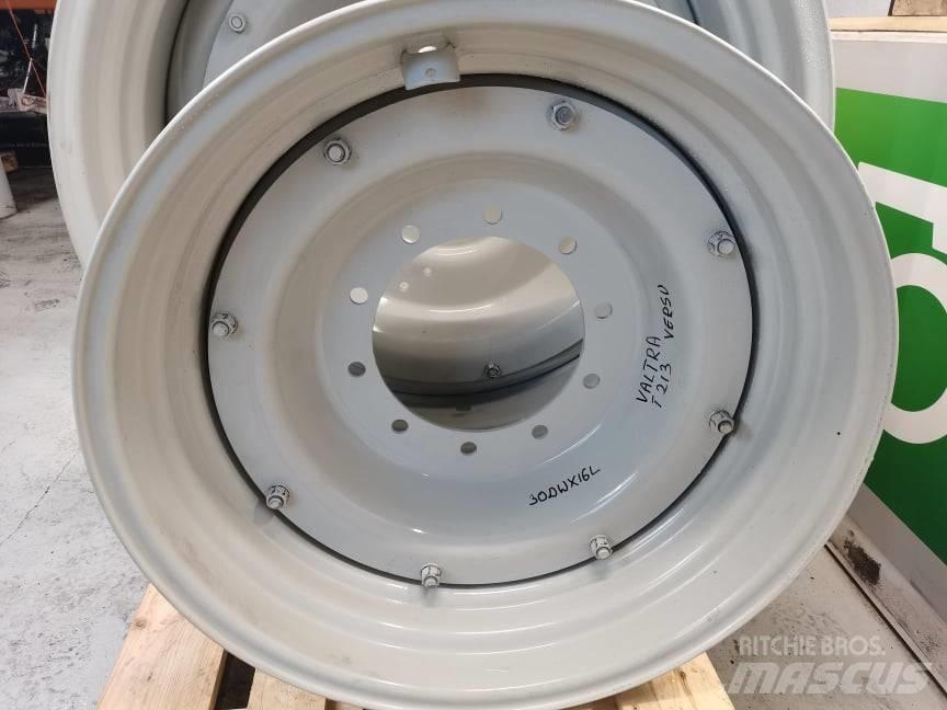 Valtra T R42X20  rim Däck, hjul och fälgar