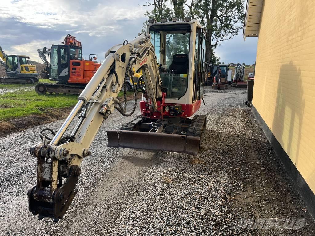 Takeuchi TB 225 Minigrävare < 7t