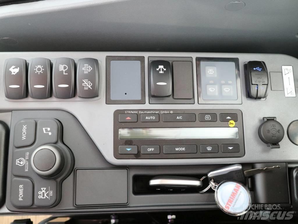 Doosan DX 140 LC-7 Bandgrävare