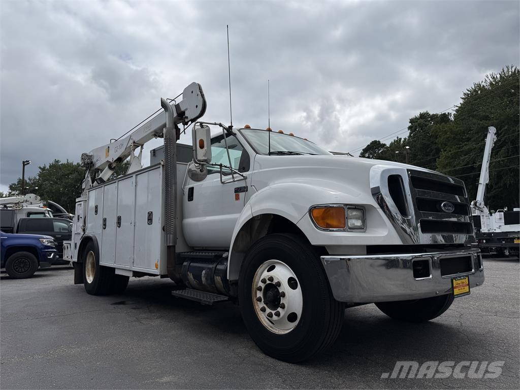 Ford F750 Plogbilar