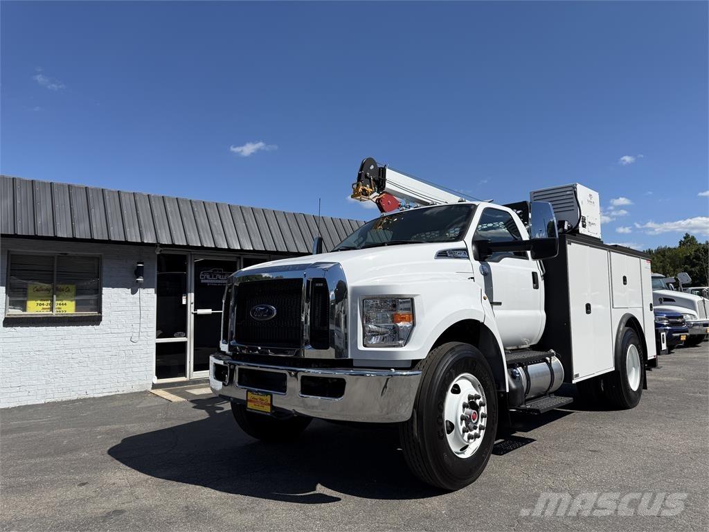 Ford F750 Plogbilar