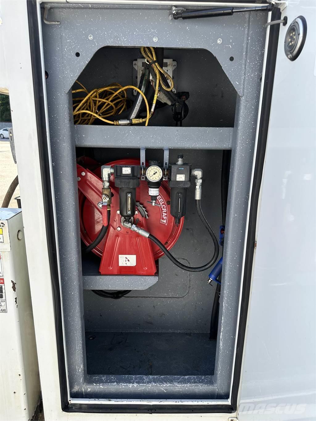 Kenworth T270 Plogbilar