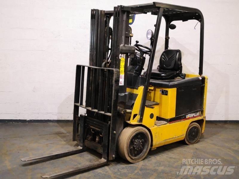 CAT EC25N Övriga motviktstruckar