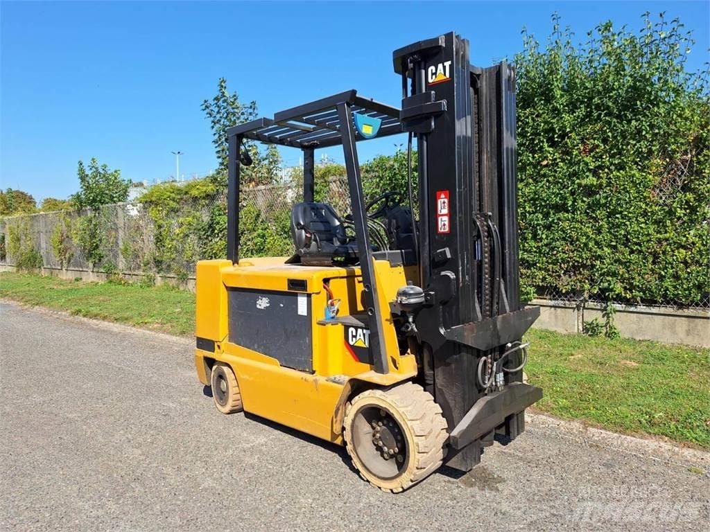 CAT EC55N Övriga motviktstruckar