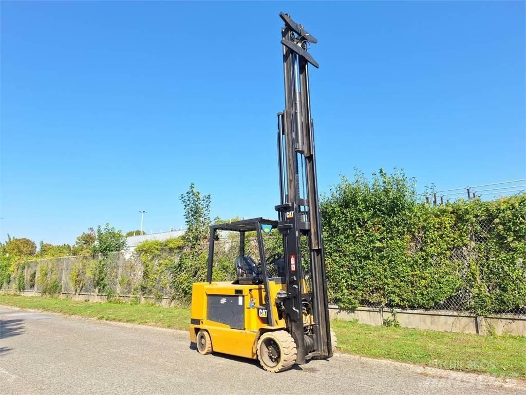 CAT EC55N Övriga motviktstruckar