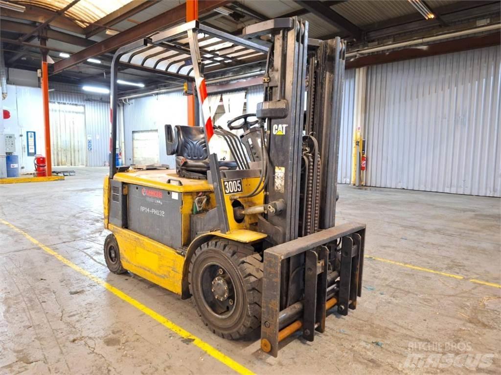 CAT EP30K-PAC Övriga motviktstruckar