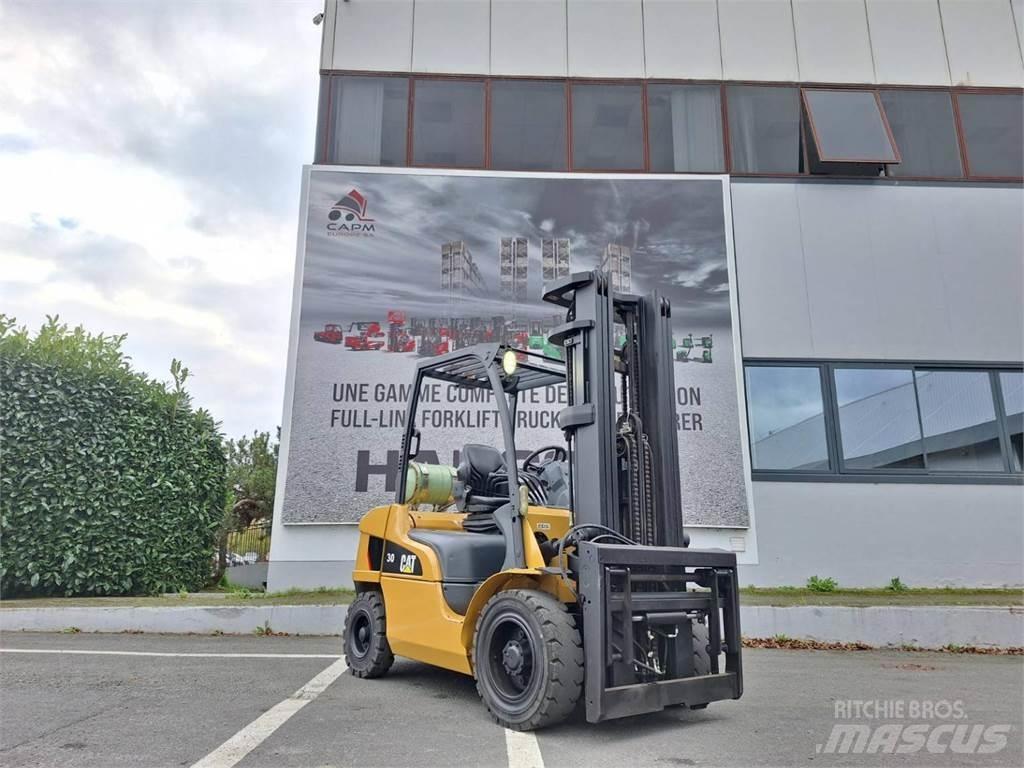 CAT GP30NTD Övriga motviktstruckar
