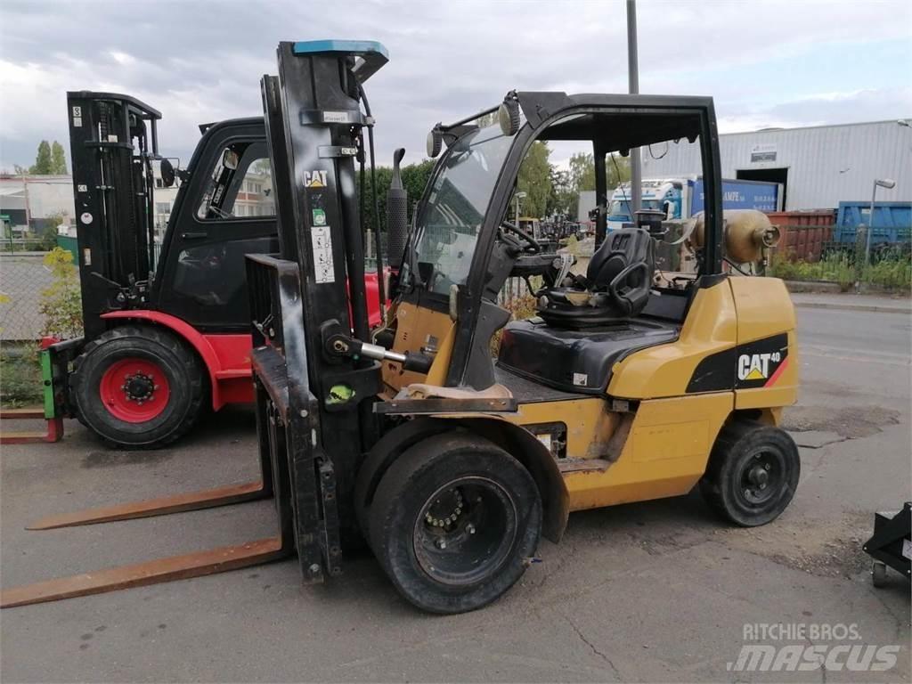 CAT GP40N Övriga motviktstruckar