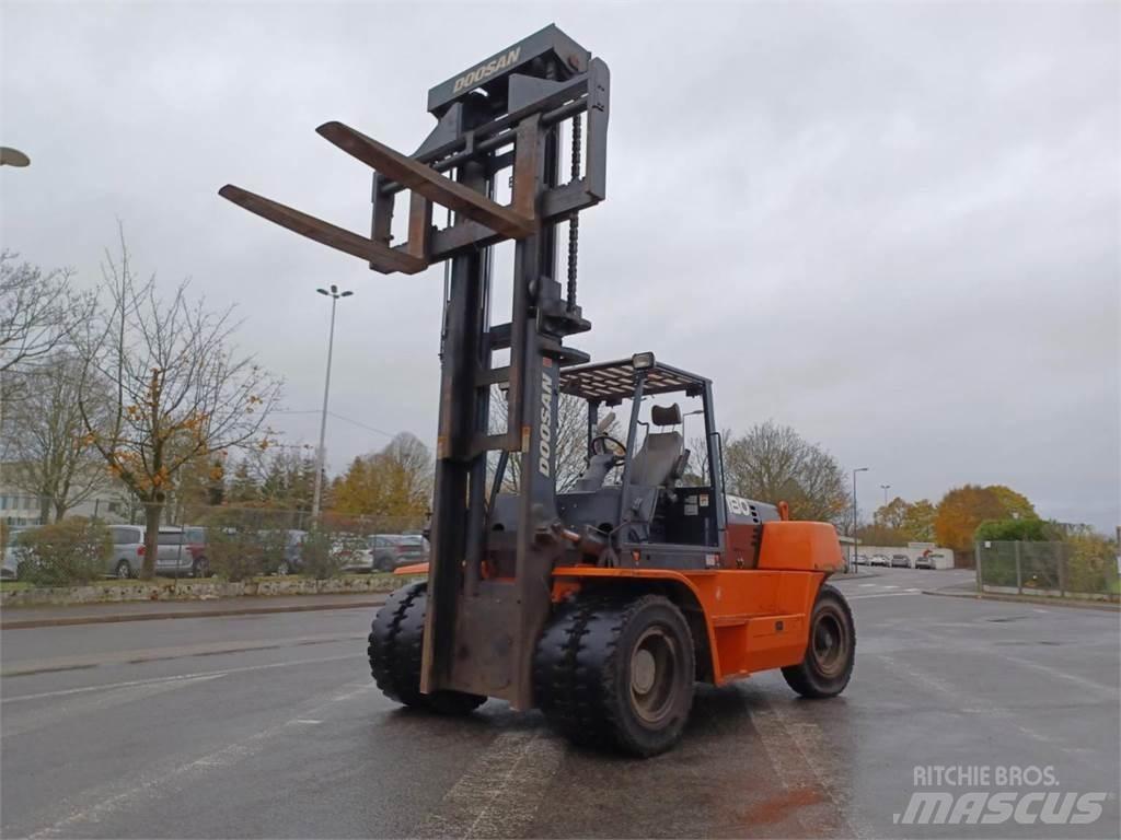 Doosan D1808-S Övriga motviktstruckar