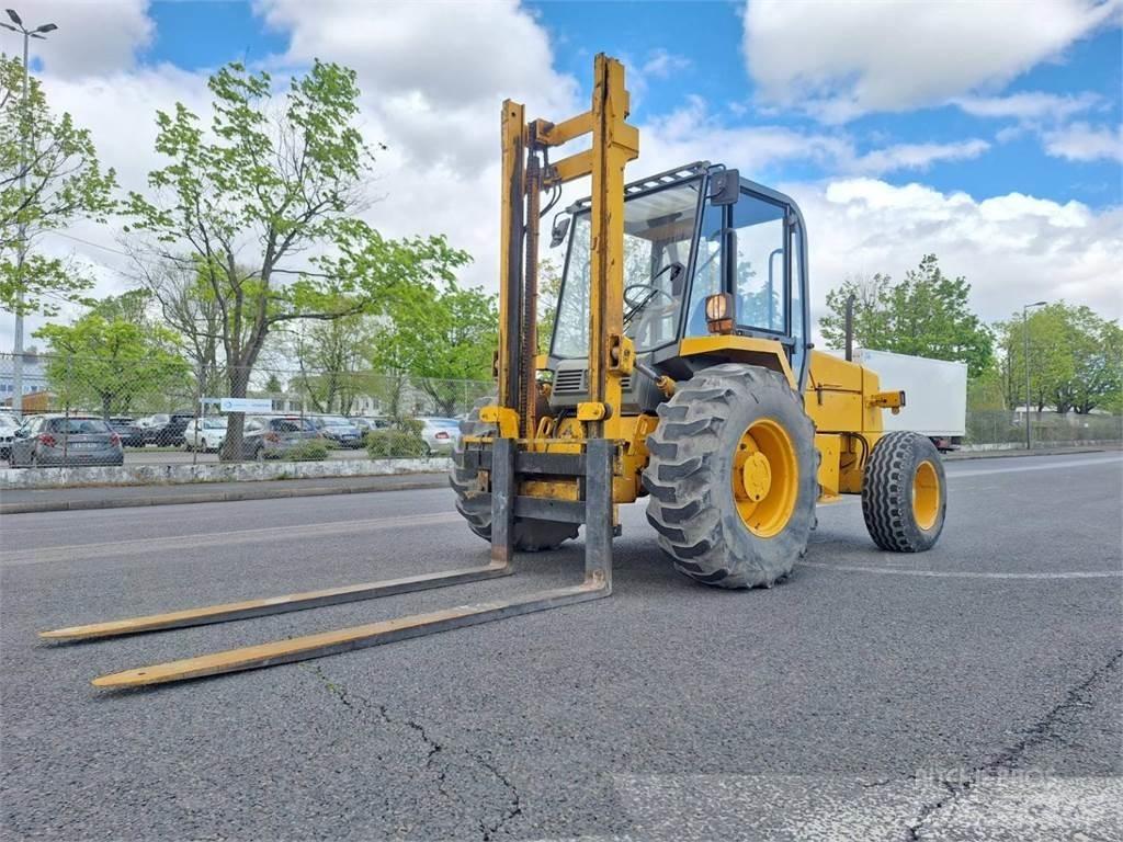 JCB 930-2 Terrängtruck
