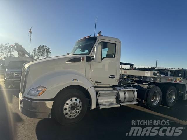 Kenworth T680 Övriga bilar