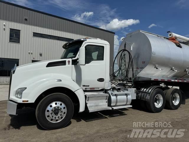 Kenworth T880 Övriga bilar