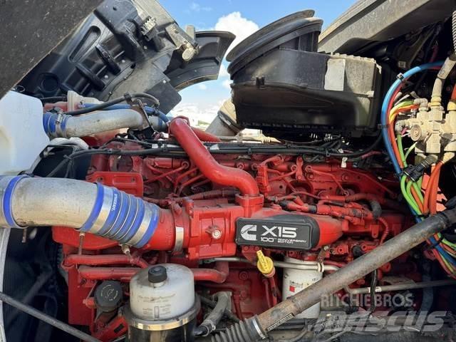 Kenworth T880 Övriga bilar