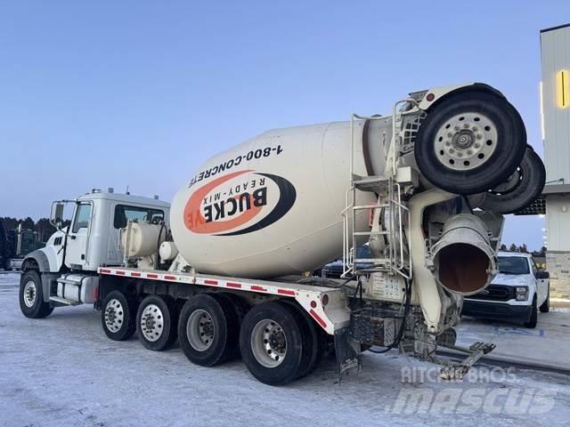 Mack GRANITE Övriga bilar