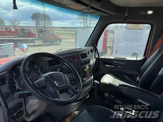 Peterbilt 567 Övriga bilar