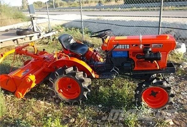 Kubota 6001 di '04 Såbäddsharvar och rototillers