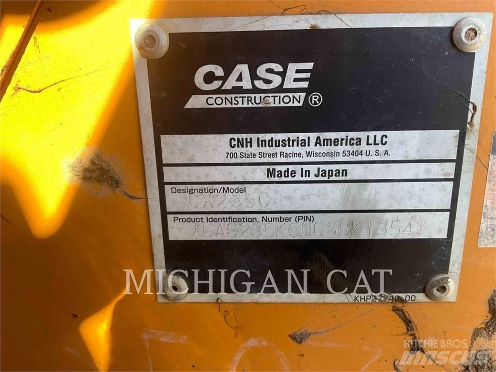 CASE CX235 Bandgrävare