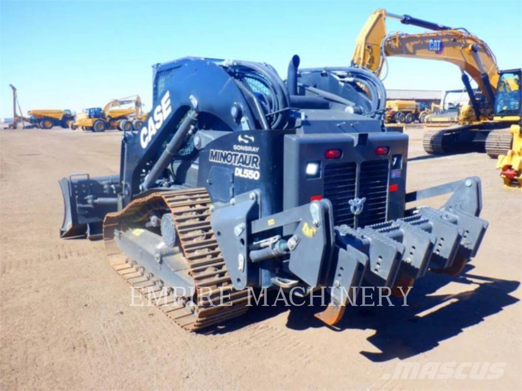 CASE DL550 Kompaktlastare