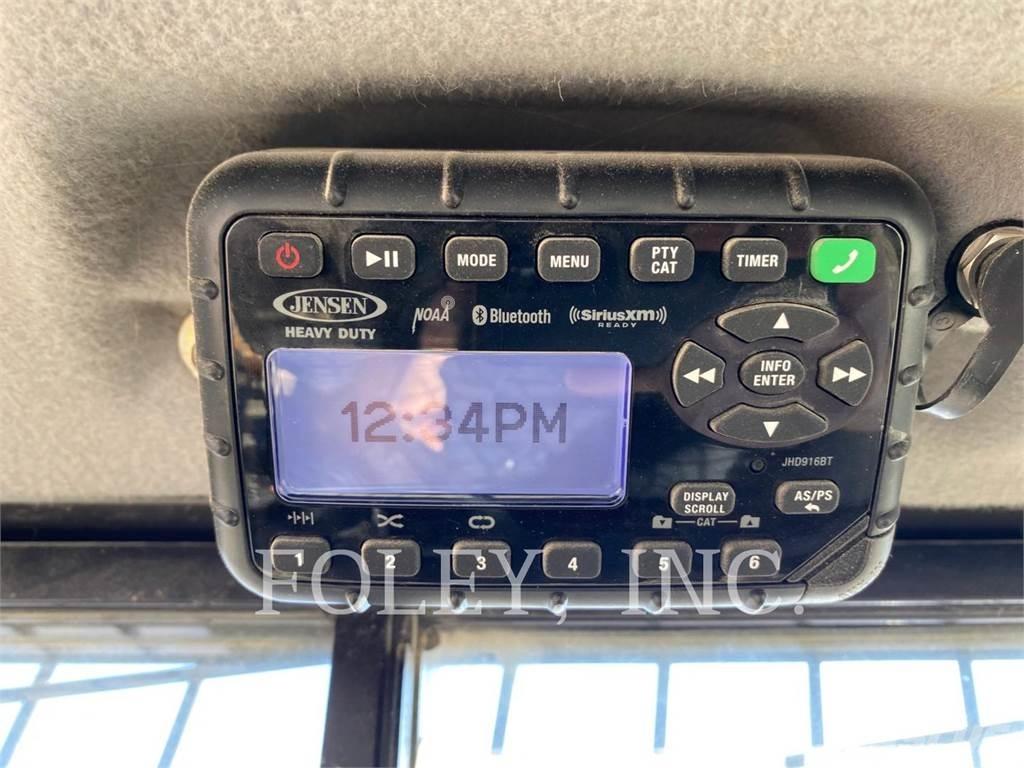 CASE TR310B Bandlastare