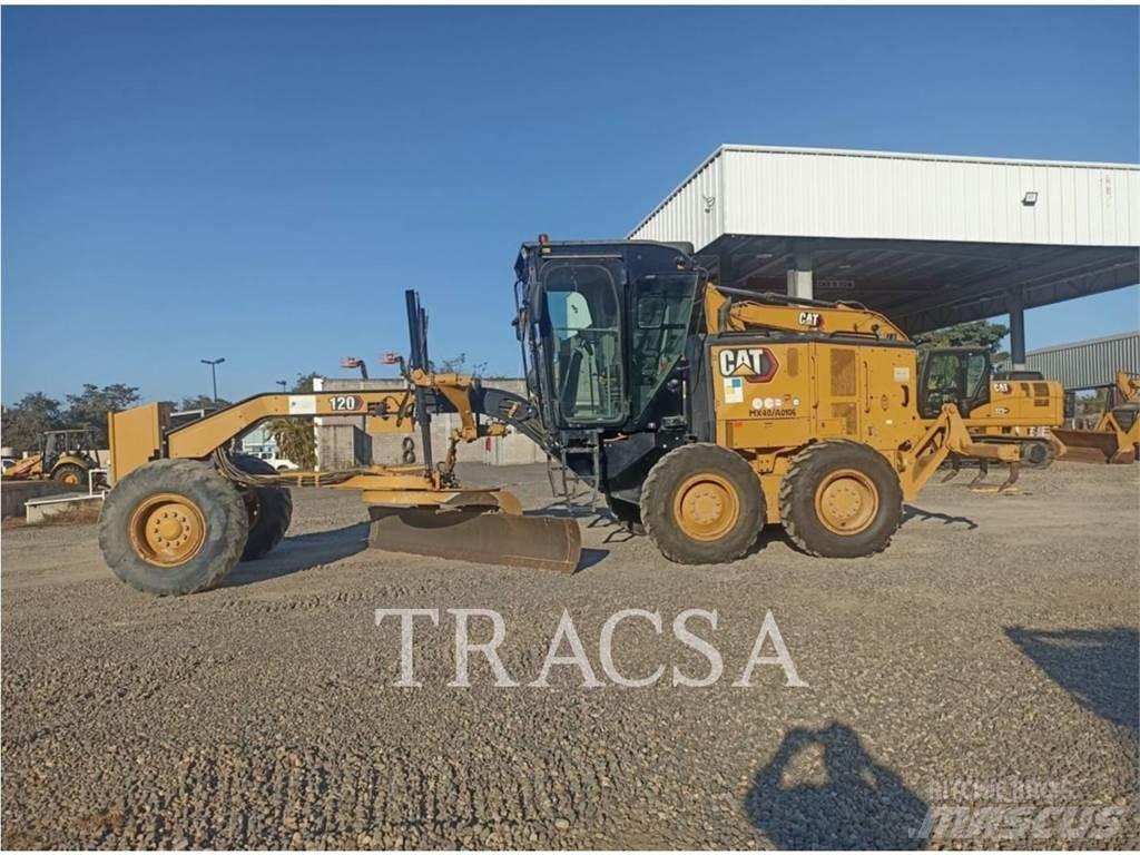 CAT 120 Väghyvlar