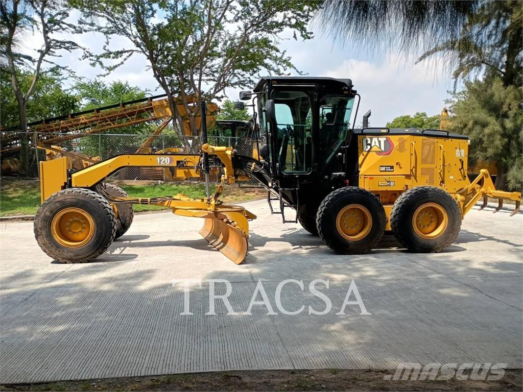 CAT 120 Väghyvlar