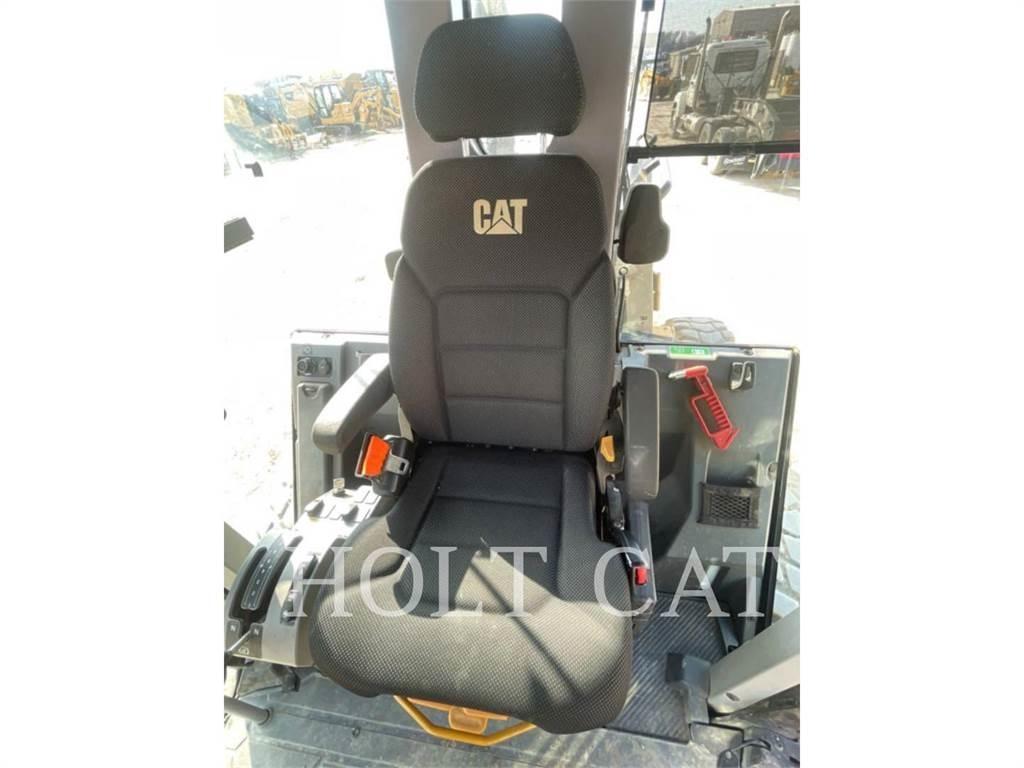 CAT 120 3D Väghyvlar