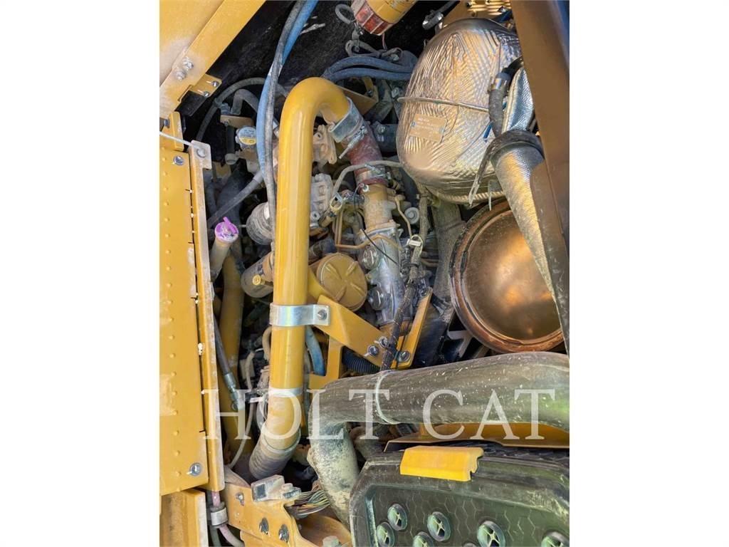 CAT 120 JOY Väghyvlar