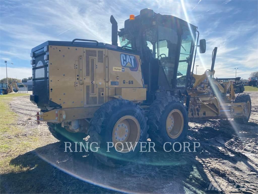 CAT 120 LVR Väghyvlar