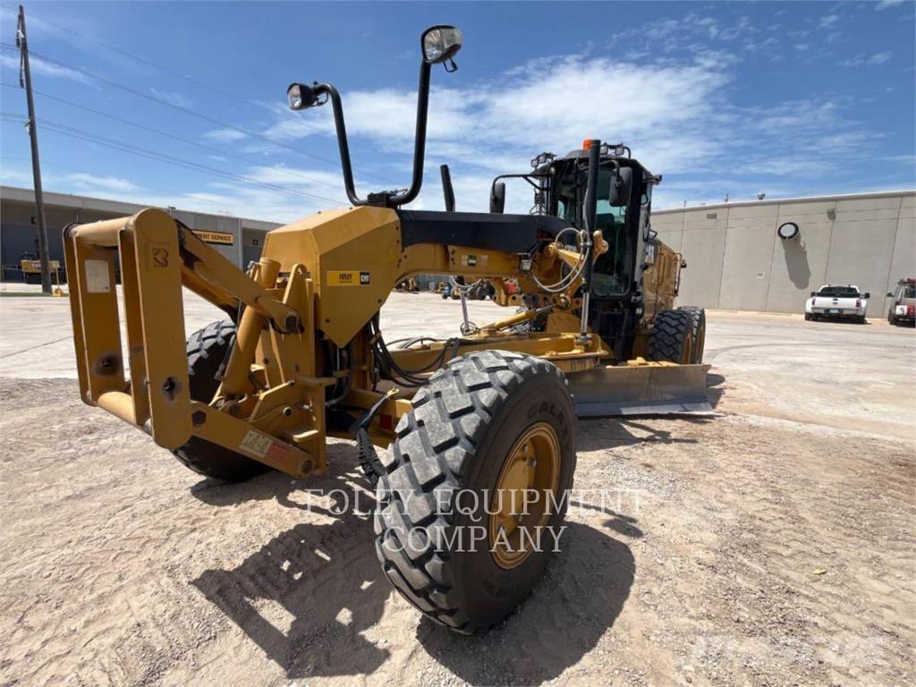 CAT 120M2AW Väghyvlar