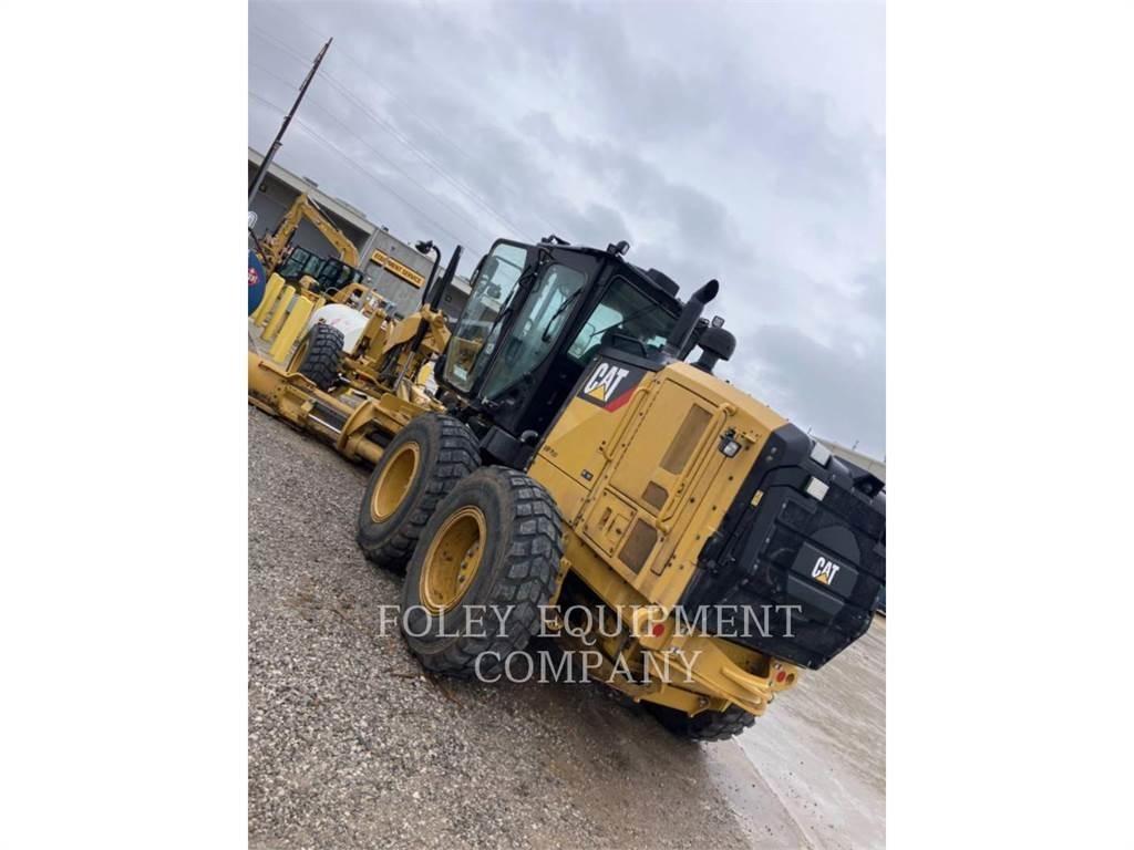 CAT 120M2AWD Väghyvlar