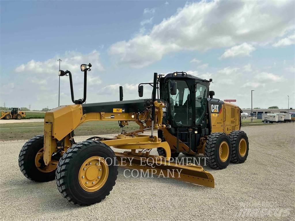 CAT 120M2AWD Väghyvlar