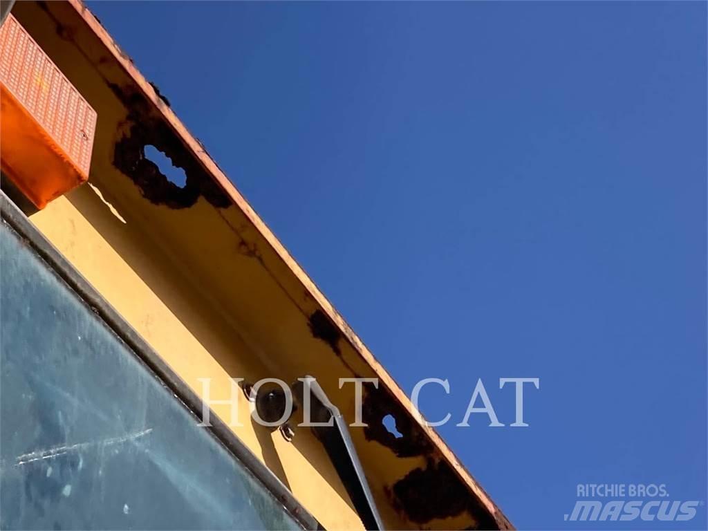 CAT 12H Väghyvlar