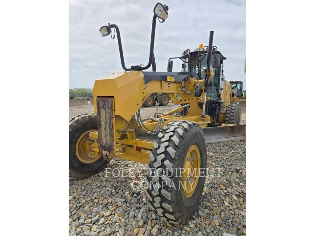 CAT 12M2 Väghyvlar