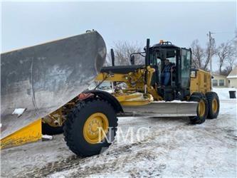 CAT 12M3 Väghyvlar