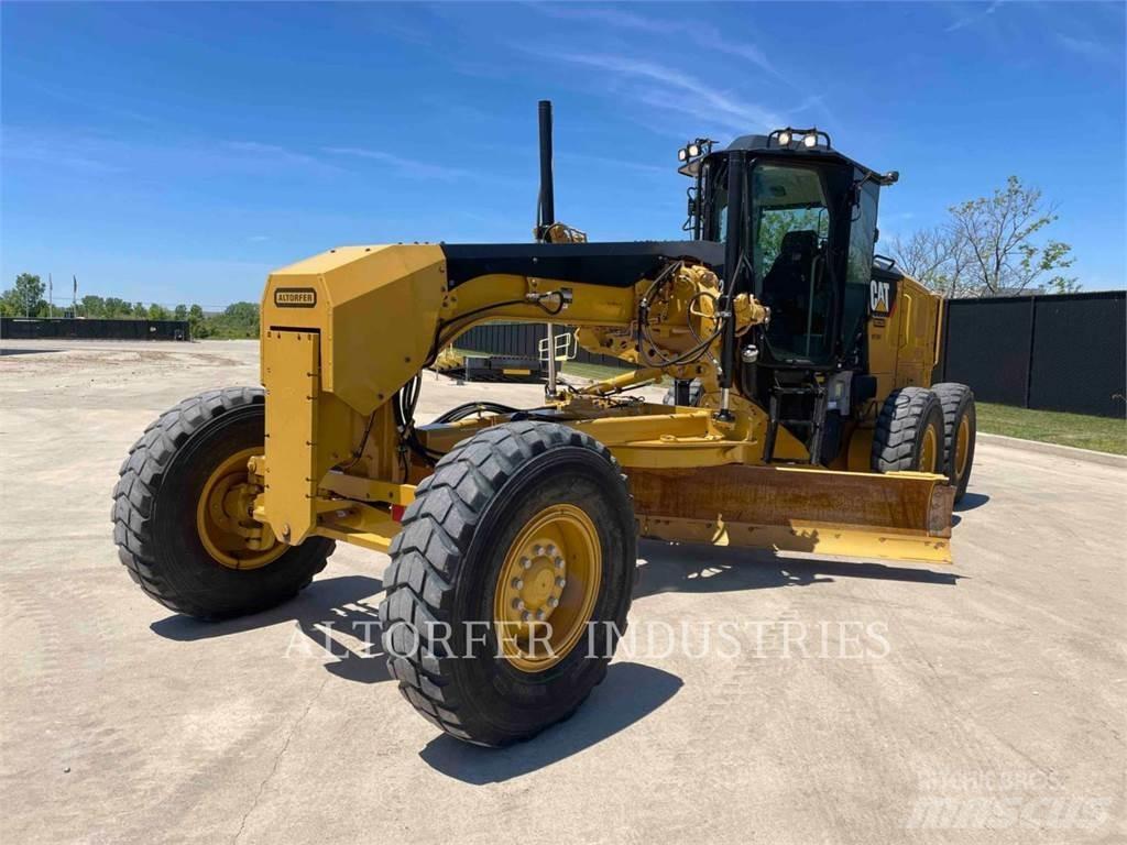 CAT 12M3 Väghyvlar