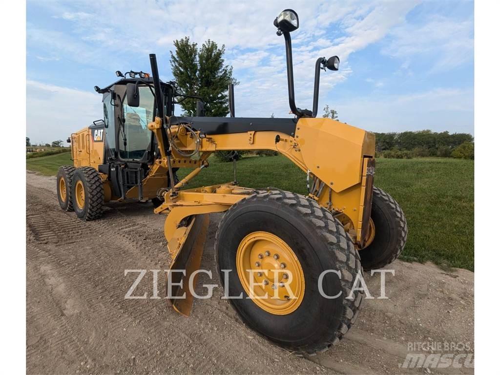 CAT 12M3 Väghyvlar