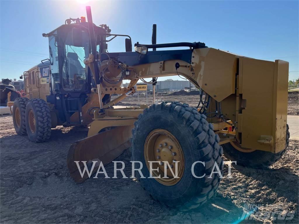 CAT 12M3 Väghyvlar