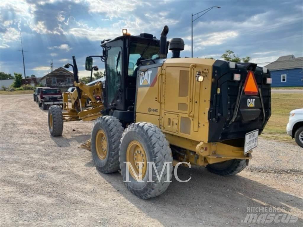 CAT 12M3 Väghyvlar