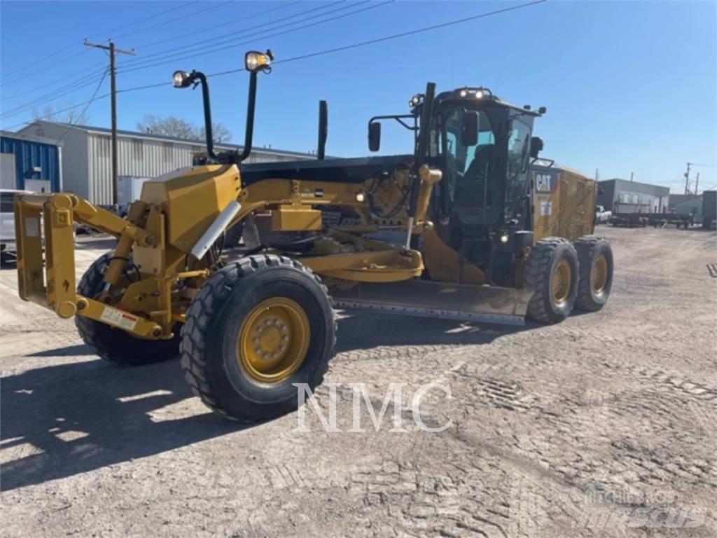 CAT 12M3 Väghyvlar